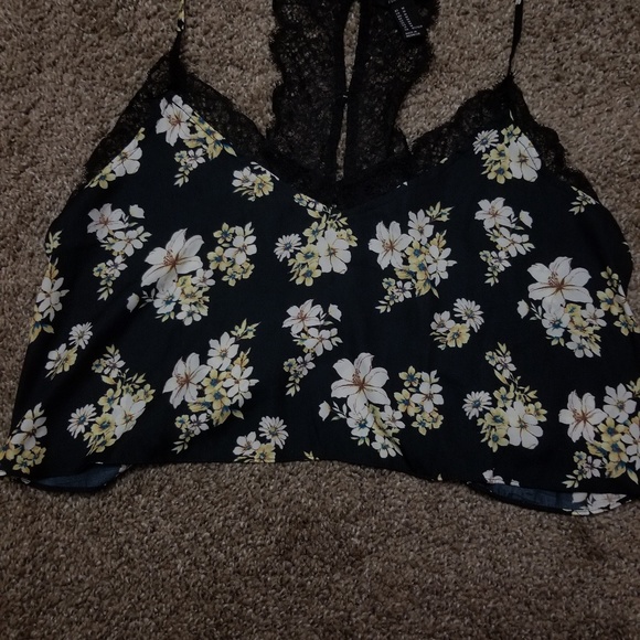 Floral lacey tank - Picture 2 of 3